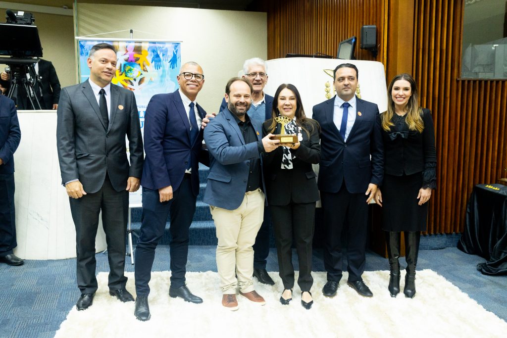 Pérola proporciona atendimento técnico e reprodutivo aos pequenos produtores rurais