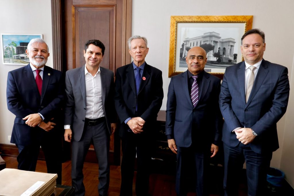 Representantes das entidades entregaram convite para Cerimônia de Premiação
